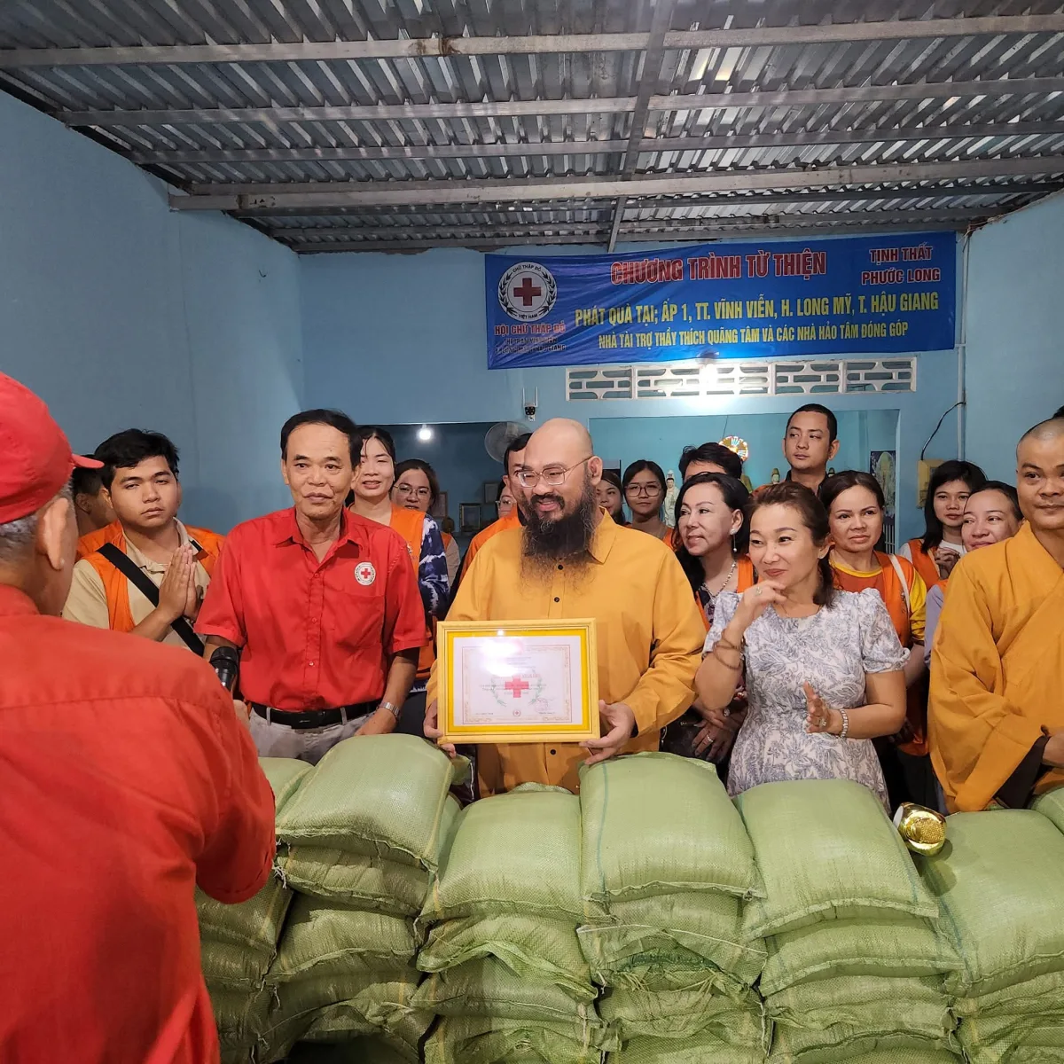 Chương trình từ thiện tại Vĩnh Viễn, Long Mỹ, Hậu Giang